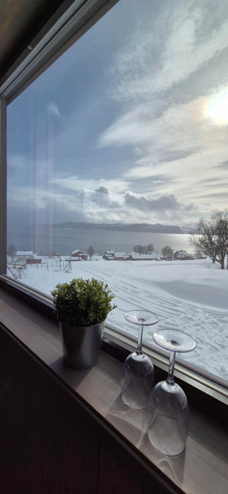 Yggdrasil Farmhotel Retreat, Spa & Yoga Straumsbukta Quarto foto